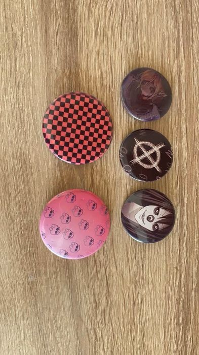 Значки на сумку/рюкзак