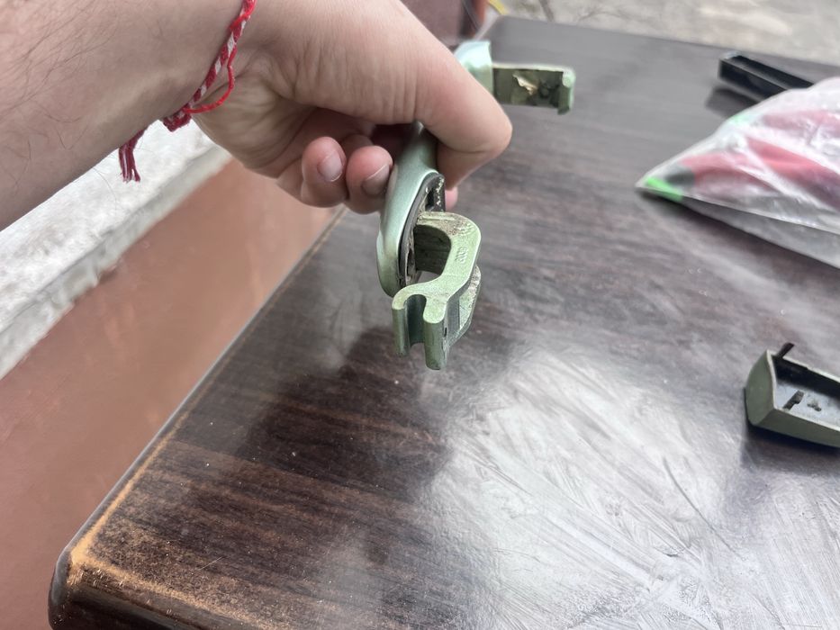 Задна дясна дръжка за пежо 307