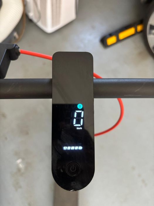 Trotineta Xiaomi 4 Pro Gen 2