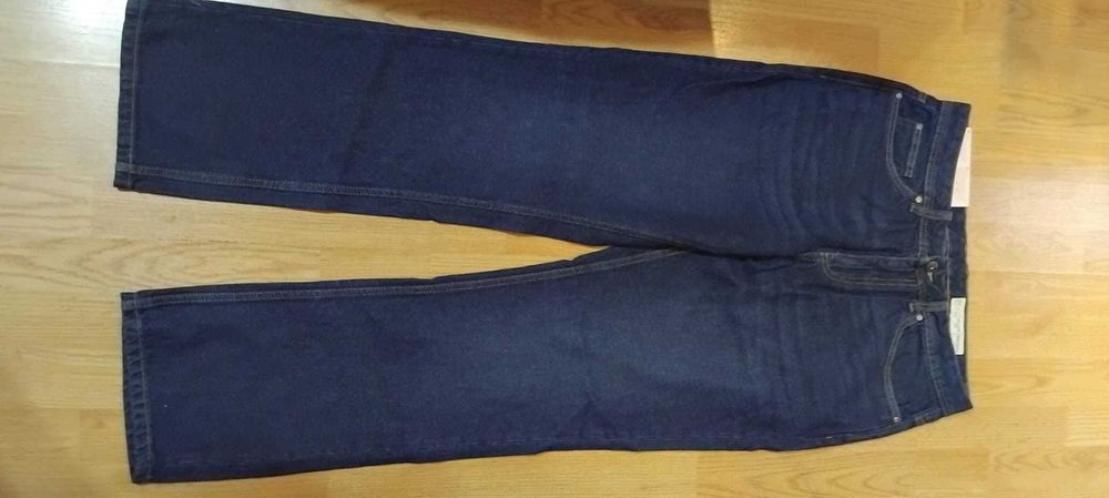 Blugi barbati ,marime M noi cu eticheta