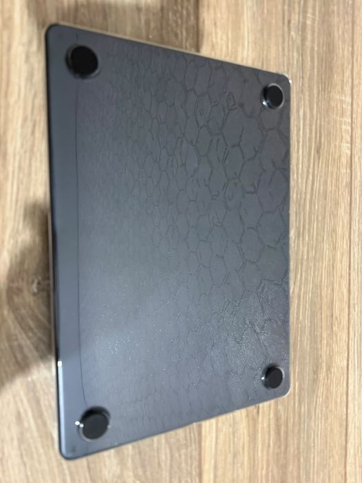 Продаётся Mac Book