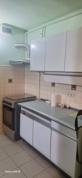 Închiriez garsonieră 220 Euro/luna