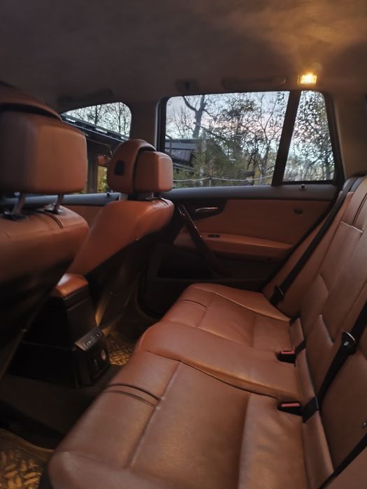 BMW X3 manual 4*4 2010