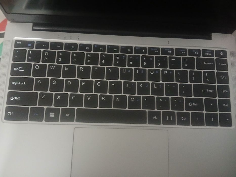 Vand laptop in stare perfect functional de gaming cu tot ce se vede