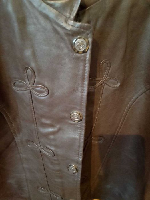 женская кожаная куртка новая