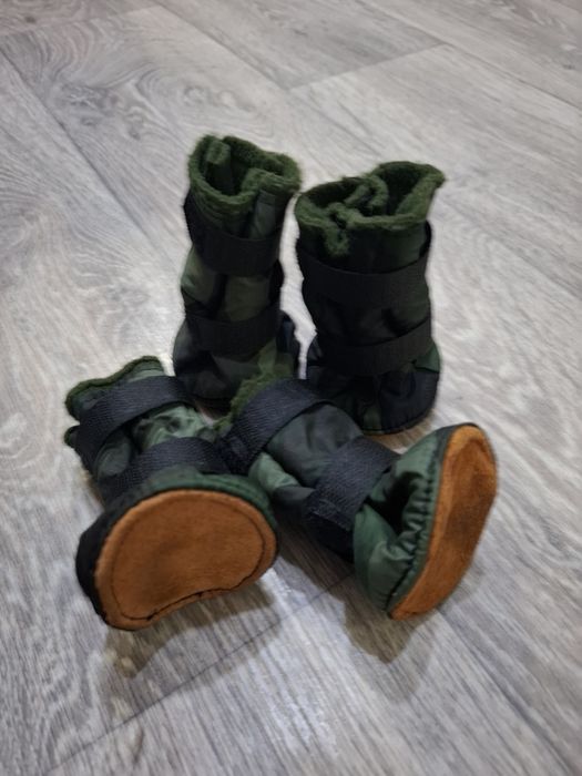 Обувь для маленькой собаки