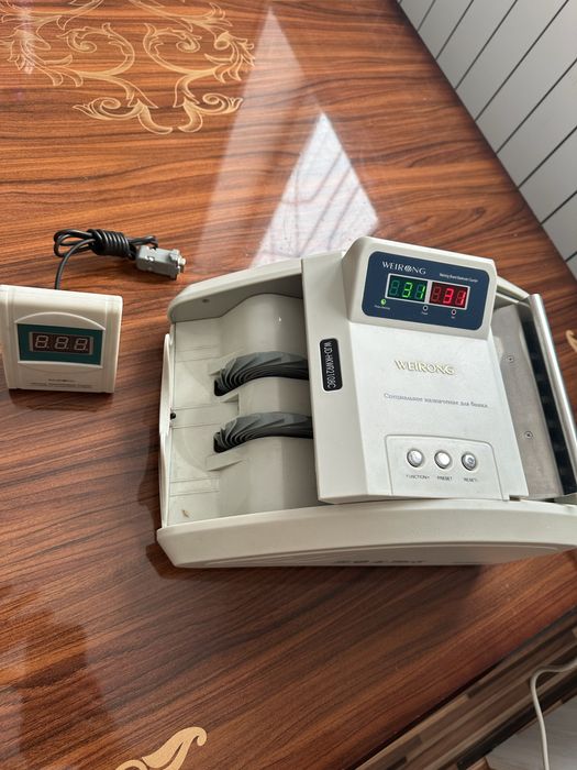 Пул санайдиган аппарат сотилади. Жуда яхши холатда