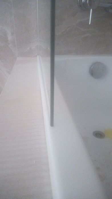Montaj gresie si fainata , glet,zugravit, parchet,montaj usi