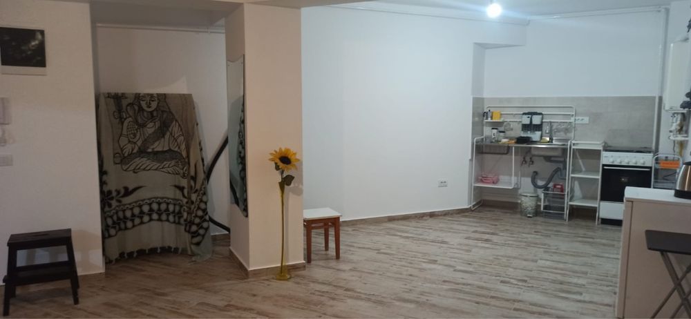 inchiriez apartament 2 camere, Magurele, circular, bloc nou, parcare