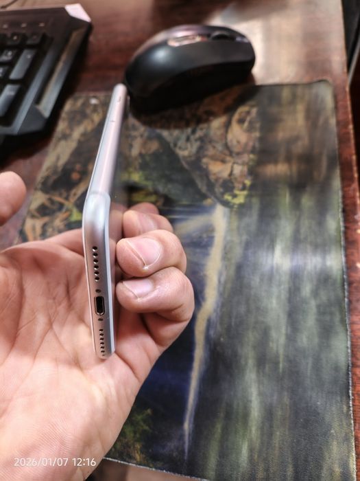 Iphone 7 radnoy abmenam bor