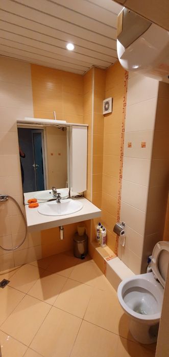 Дава се под наем Двустаен апартамент в Бургас, Лазур - 67 кв.м за 459 € - Снимка #6