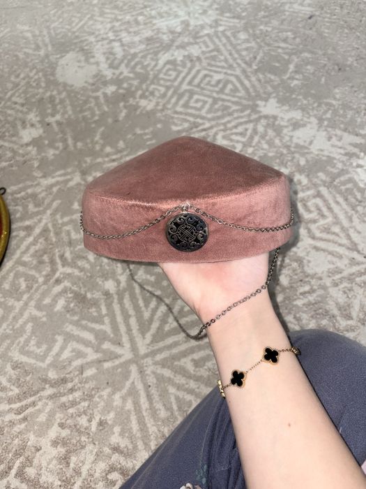 Головные аксесуары для девушек