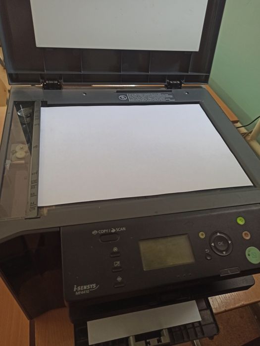 Продам принтер 3в1 отличном состояние canon MF4410