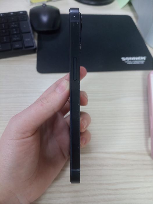 Айфон 13 продам