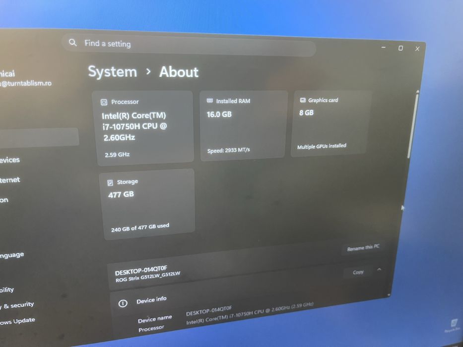 ASUS Strix G15 - Intel i7 - 16GB RAM - 8GB VRAM