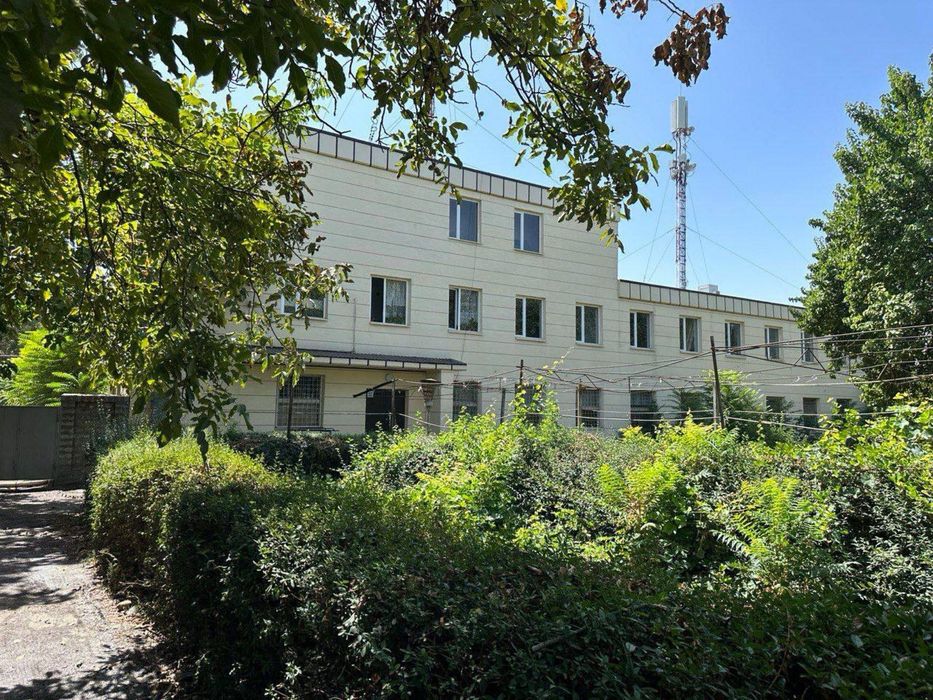 Янгибазар 1-Линия, Нежилое Здание 46-соток Срочно