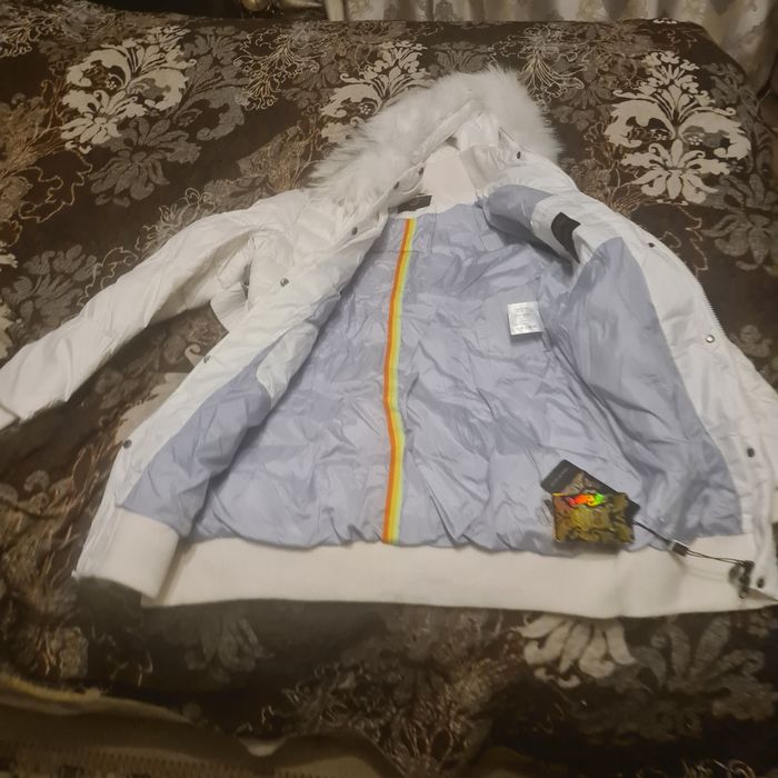 Зимний женский  пуховик
