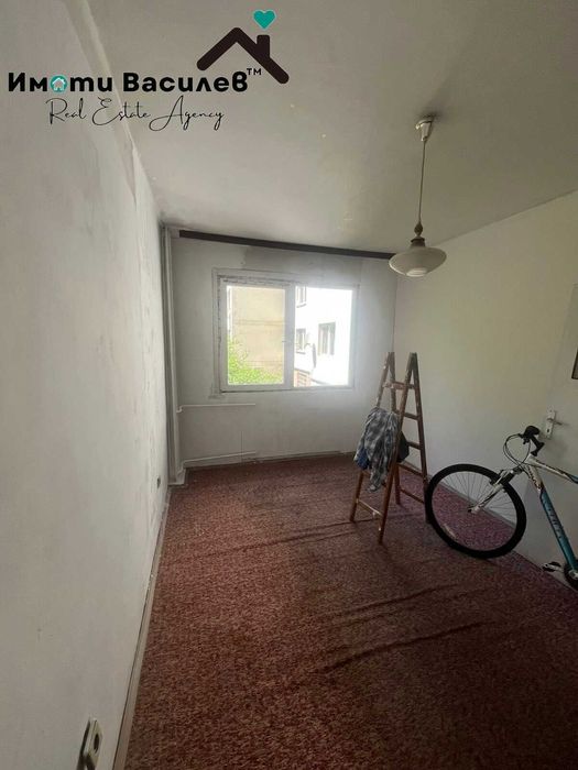 Продава се Тристаен апартамент в София, Център - 88 кв.м за 1043 €/кв.м - Снимка #9