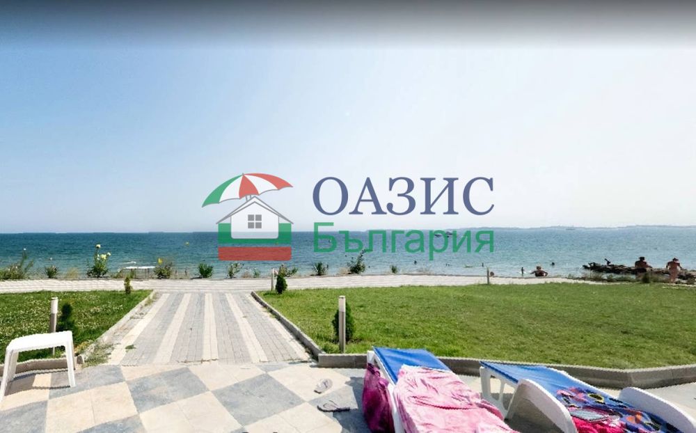Тристаен апартамент с голяма тераса в комплекс Роял Палм в Свети Влас, България - 165,63 кв. м. (28939740)
