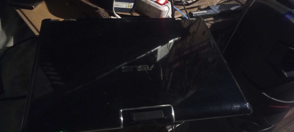 Ноутбук ASUS m51s