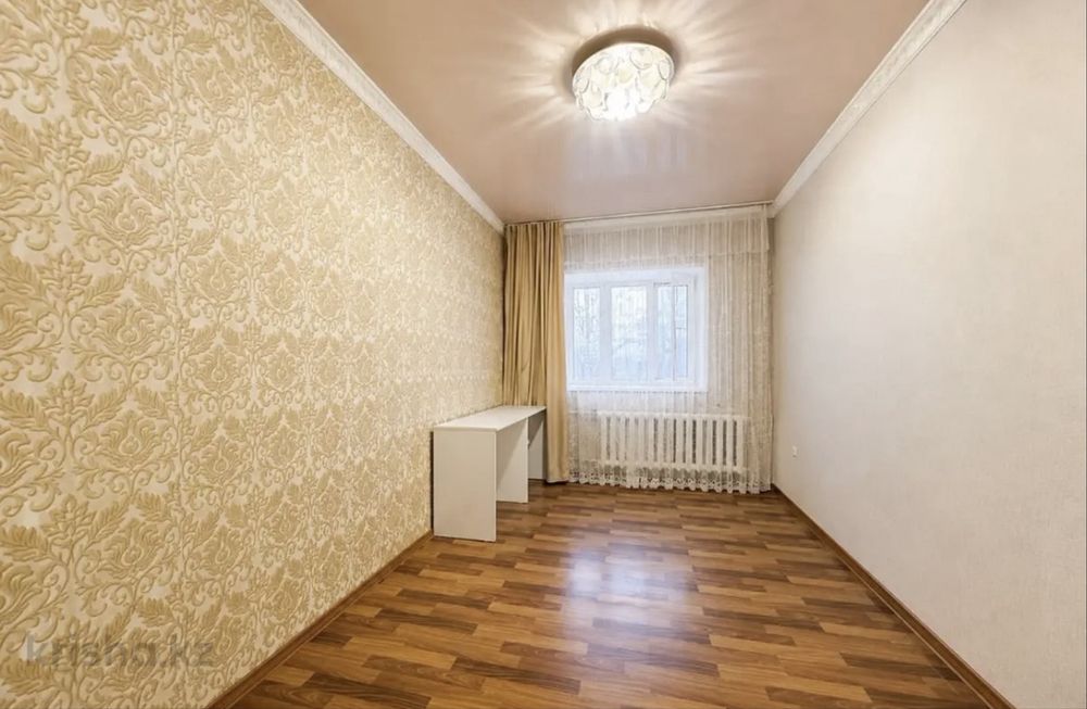 Продается 2 ком квартира в центре г. Шахтинск