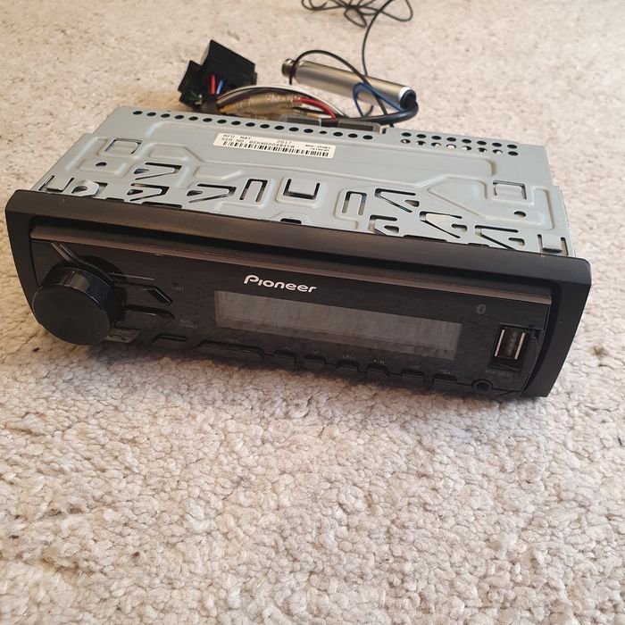 Radio MP3 Player auto Pioneer MVH-390BT