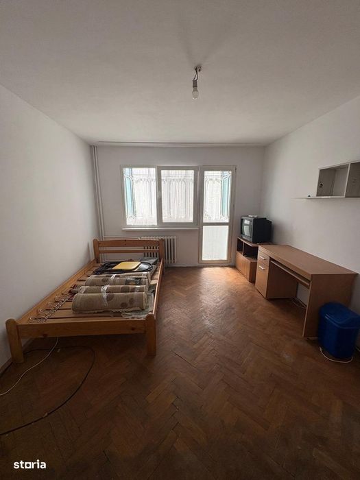 2 cam sd 50 mp zona podu ros modelul cu 3 debarale et 3/4 81.000 eur