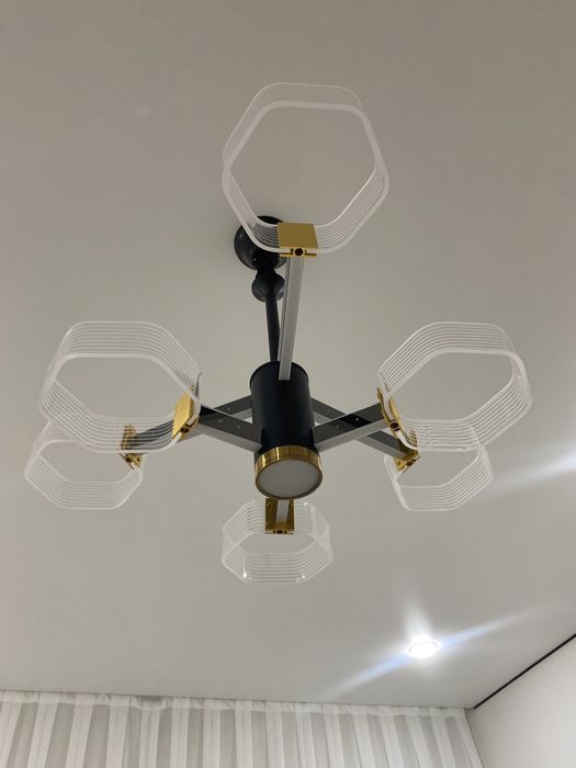 Люстра диодная, 6 ламп