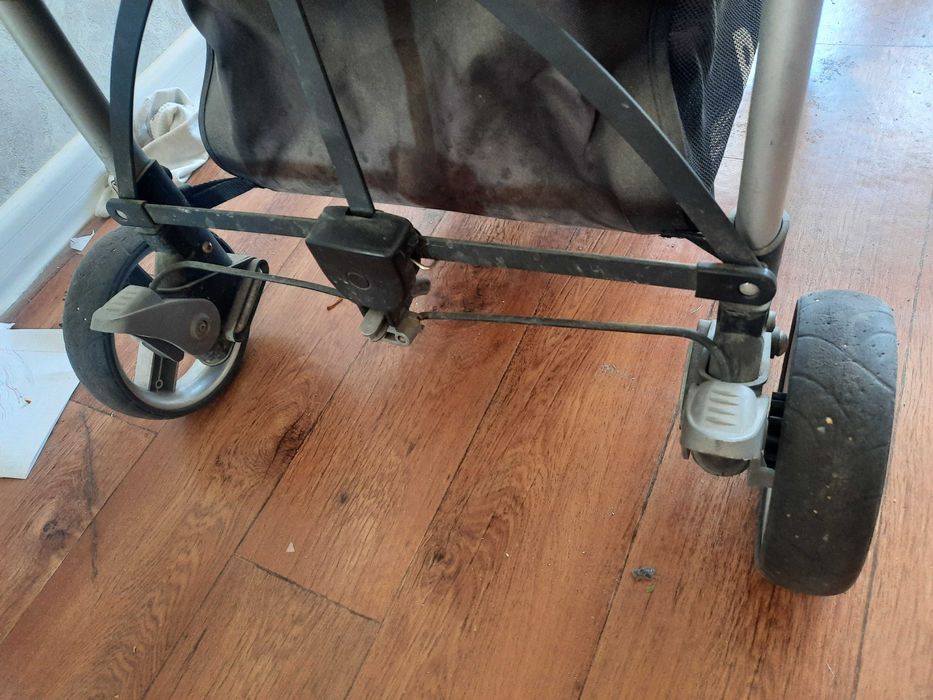 Коляска складная