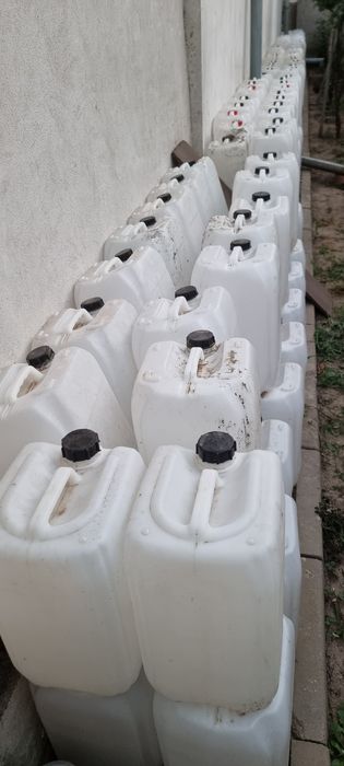 Bidoane 20 litri de forte bună calitate