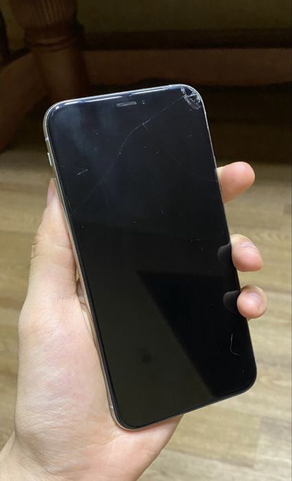 Продам Iphone Xs 64gb 100%аккум