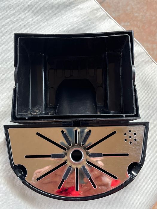 Кофемашина капсулна Squesito