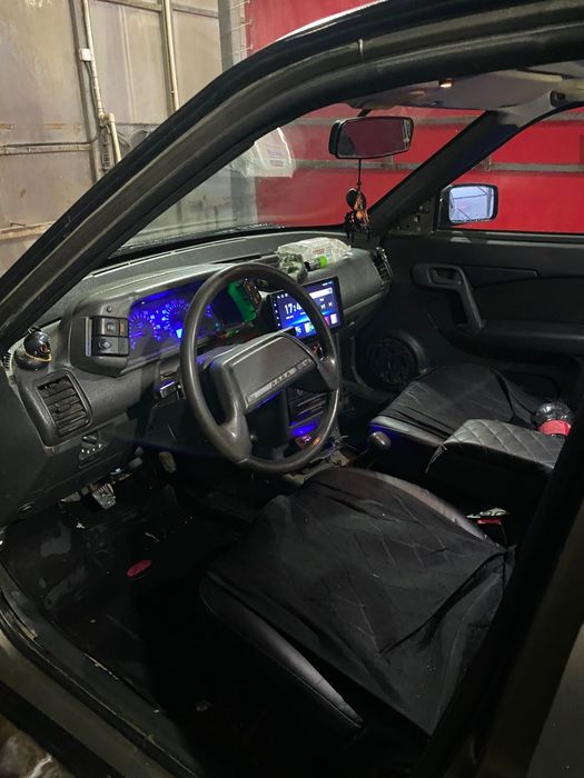 ваз 2112 8 клоп 2002год