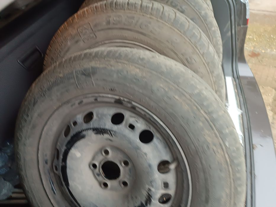 Гуми с Джанти  195/65/15