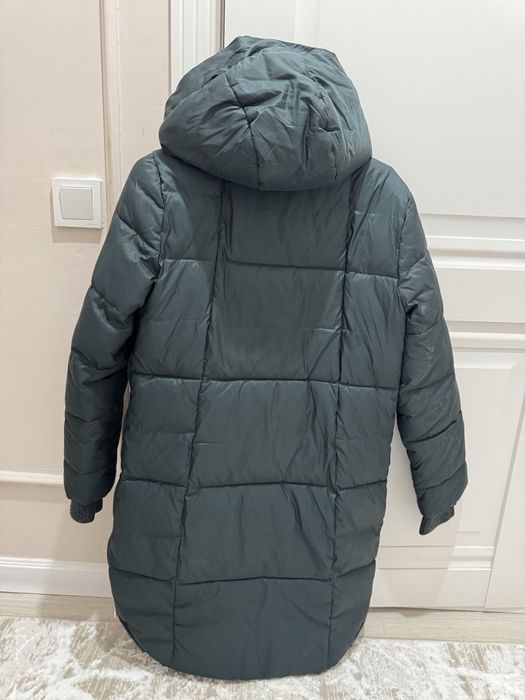 Зимний пуховик.