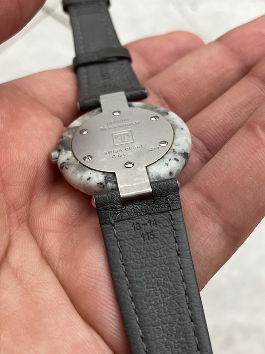 Tissot RockWatch R151 – Ceas elvețian de colecție – Anii 1980 – Carcasă din piatră naturală