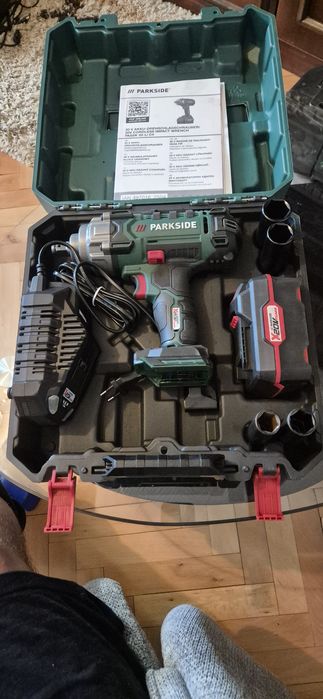 Set Pistol cu impact noua PARKSIDE PASSK20-LI  C4