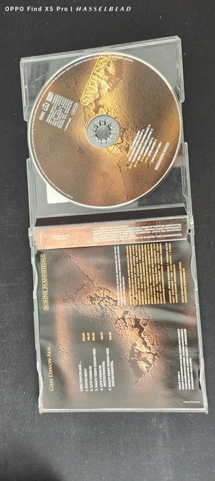 Se vând albume muzicale originale, din diferite genuri: pop, rock, dan