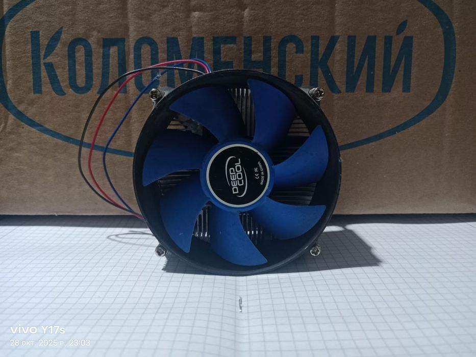 Кулер с винтовым креплением от Deepcool