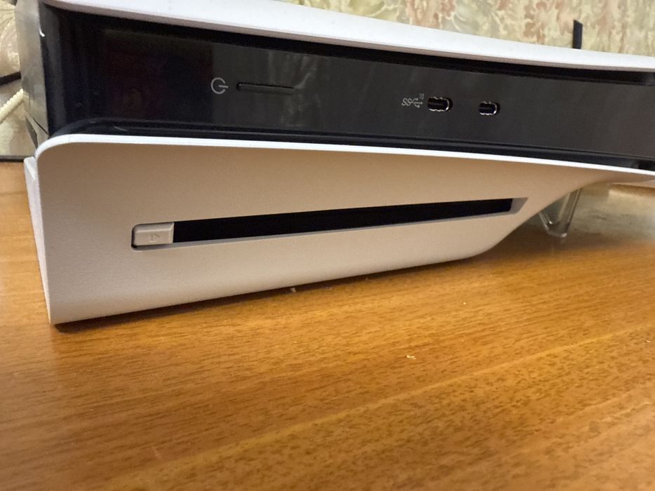 PS5 slim с дисководом