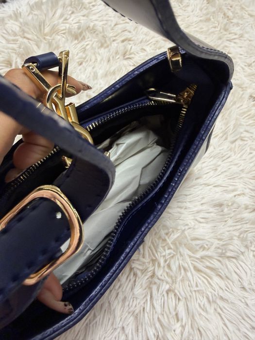 Geanta Yves Saint Laurent albastra de dama
