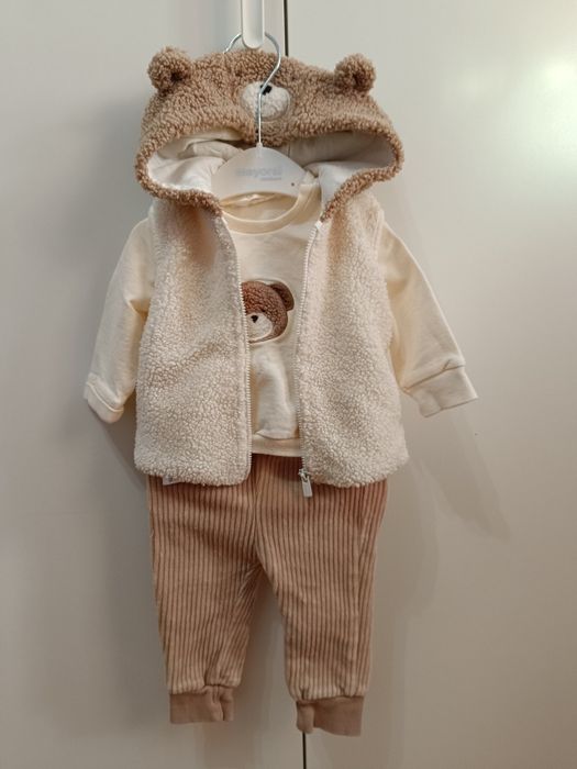 Бебешки дрехи Mayoral 2-4 м 65 см