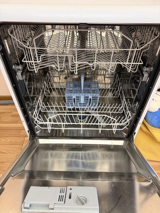 Посудомоечная машина Indesit