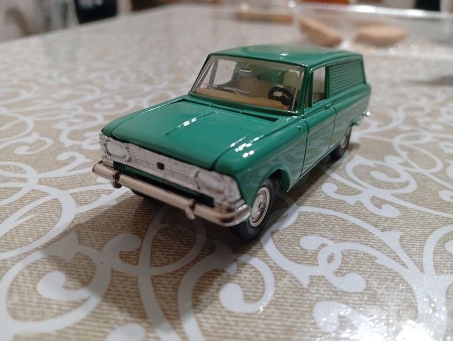 Модель автомобиля москвич МАССШТАБ 1.43