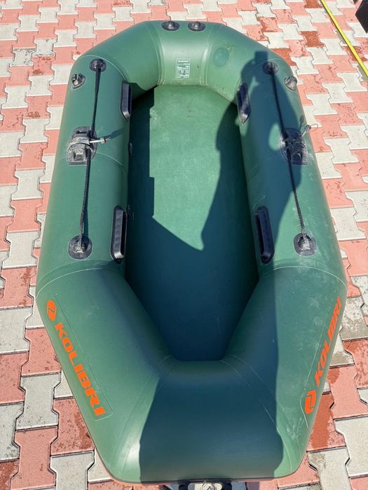 Barcă Kalibri și motor de vânzare!