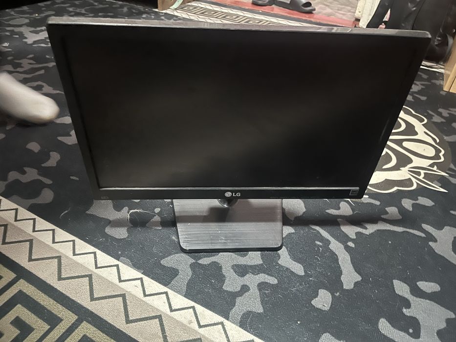 Продам мониторы  для компьюрета