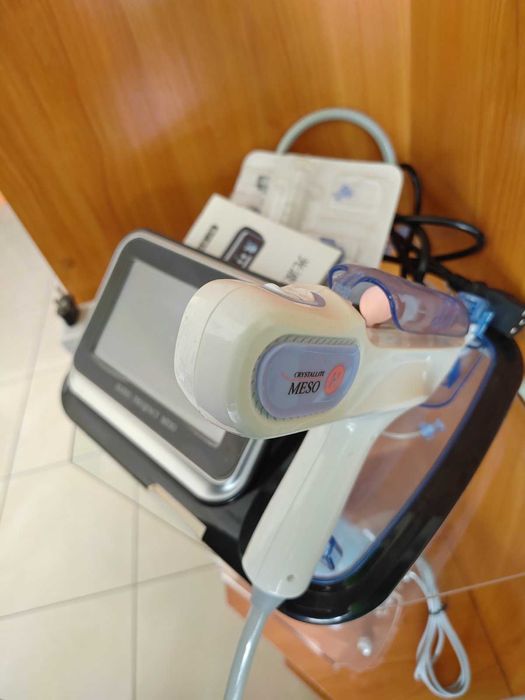 Професионален уред за мезотерапия 3в1 с RF и Фотонна терапия - МОСТРА