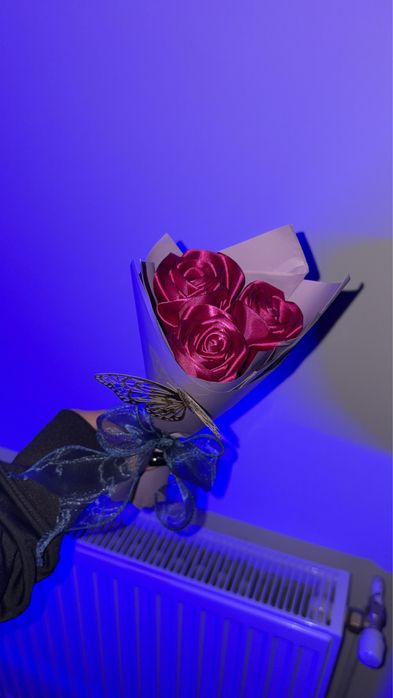 Trandafiri din satin