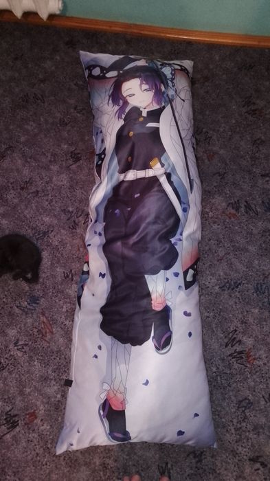 Дакимакура с шинобу.