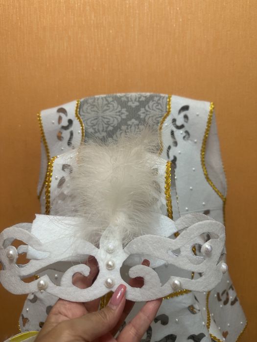 Национальные жилетки